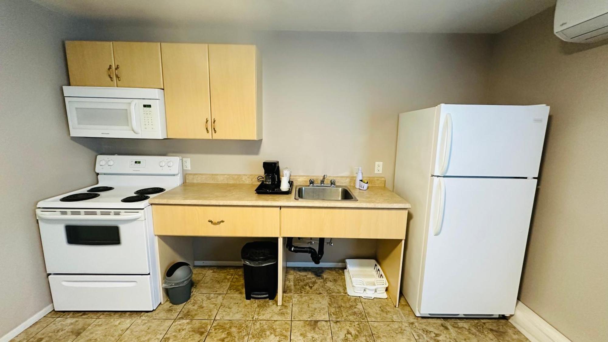 Motel 7 Inn & Suites Beresford Extérieur photo